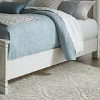 Letto a pannelli California King in corteccia invecchiata bianco antico